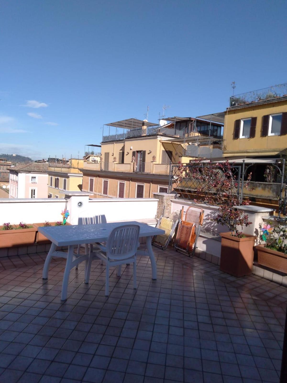 Magic Trastevere On Roof Terrace Rom