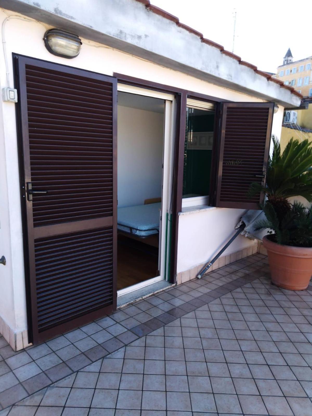 Privatunterkunft Magic Trastevere On Roof Terrace Rom