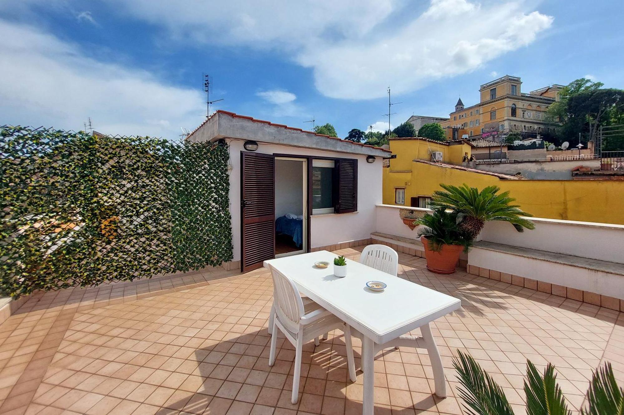 Magic Trastevere On Roof Terrace Rom