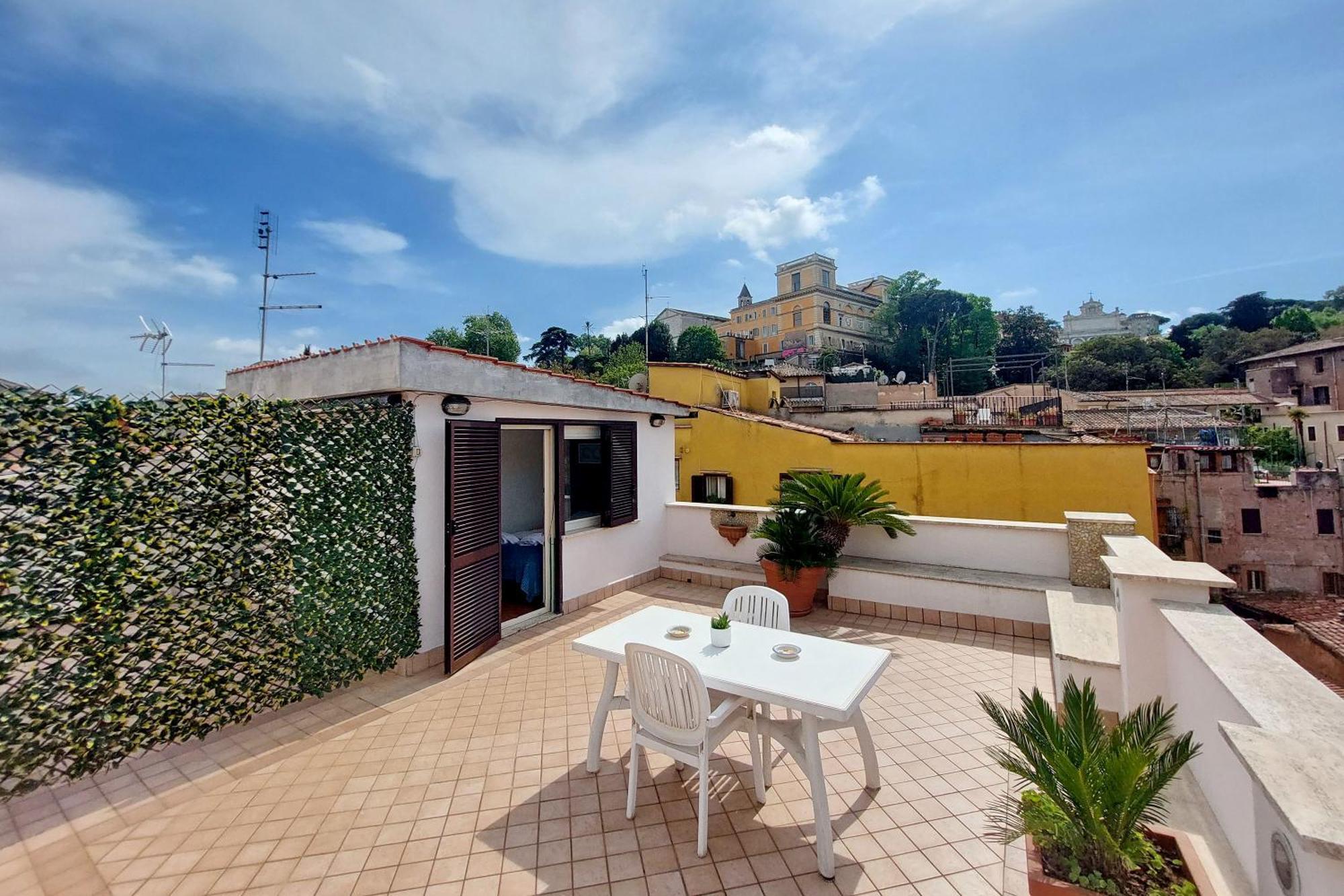Privatunterkunft Magic Trastevere On Roof Terrace *