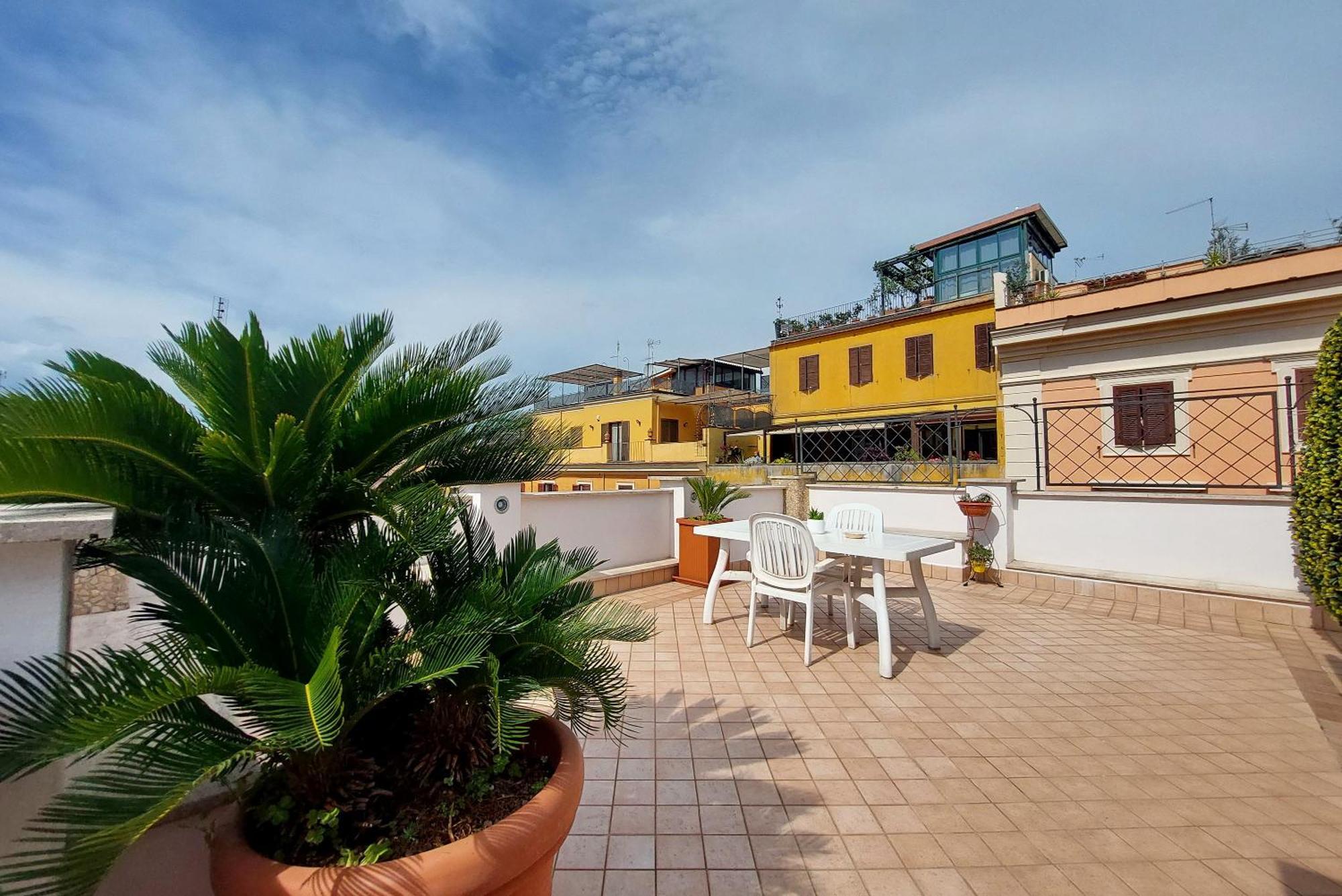 Magic Trastevere On Roof Terrace * Rom